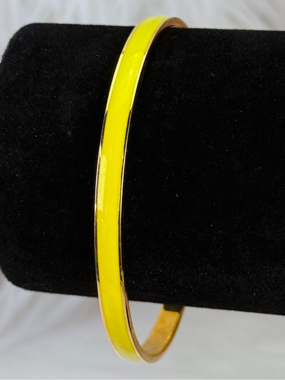 Beautiful, goldtone, yellow enamel thin stacking J.Crew bangle bracelet